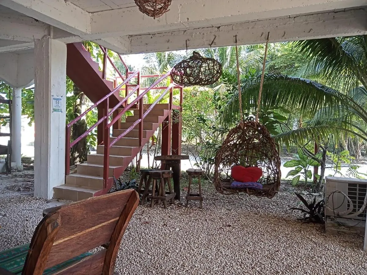 Near Lake Hostal Bacalar Guest house