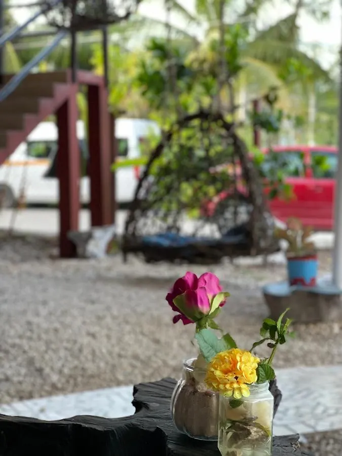 Guest house Near Lake Hostal Bacalar