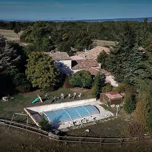 Le Petit Labouret Gasthof Revest-du-Bion